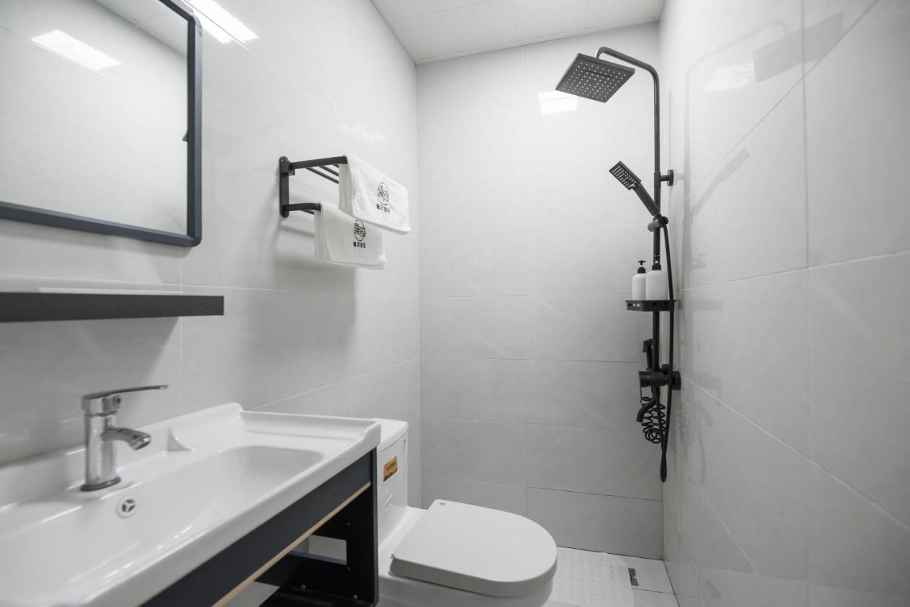 Pu Chun International Hostel -Yugarden & Old Town 샹하이 외부 사진